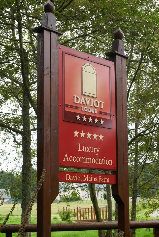 ダヴィオット ロッジ Daviot  エクステリア 写真